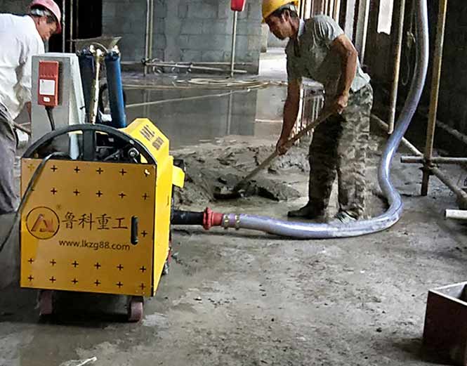 7月18日武汉二次构造柱泵合作南京建工汉口北3号仓储中心项目 7月18日武汉二次构造柱泵合作南京建工汉口北3号仓储中心项目