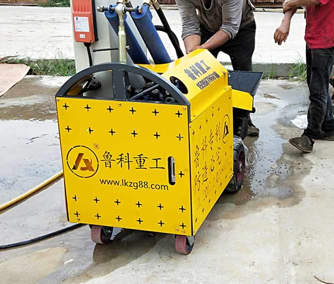 8月1日新型二次构造柱泵厂家合作绿地建筑溱水小镇商业1号楼项目 8月1日新型二次构造柱泵厂家合作绿地建筑溱水小镇商业1号楼项目