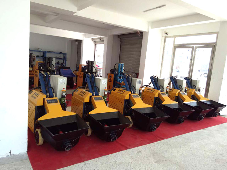 二次结构柱输送泵厂家实景图