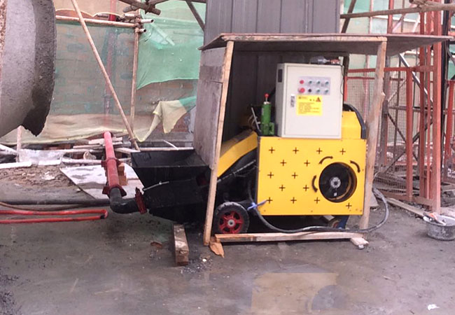 小型混凝土输送泵