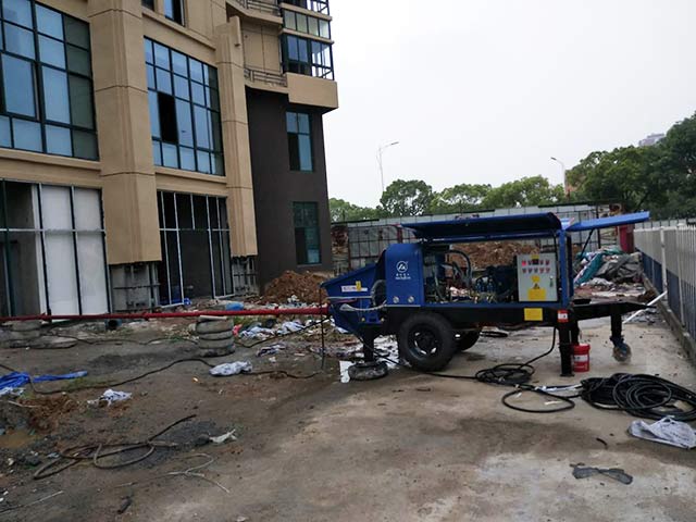 合肥细石混凝土泵合作中大通工程三龙花园项目